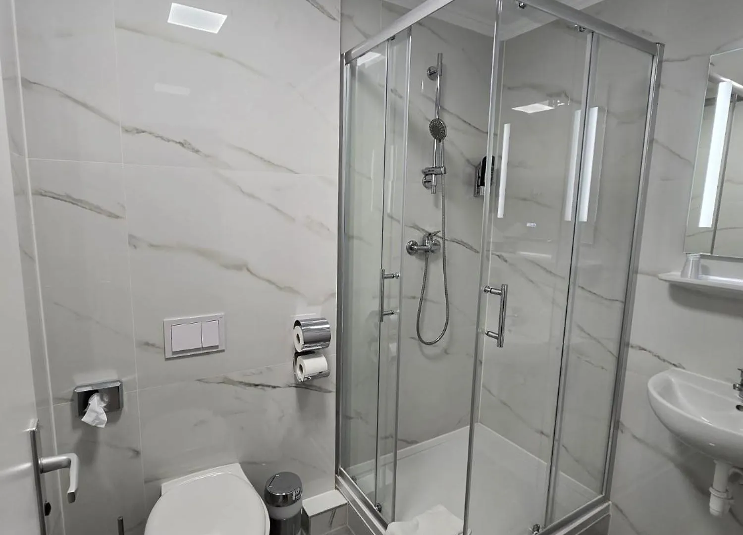 Hotel Arche Berlin 3*,